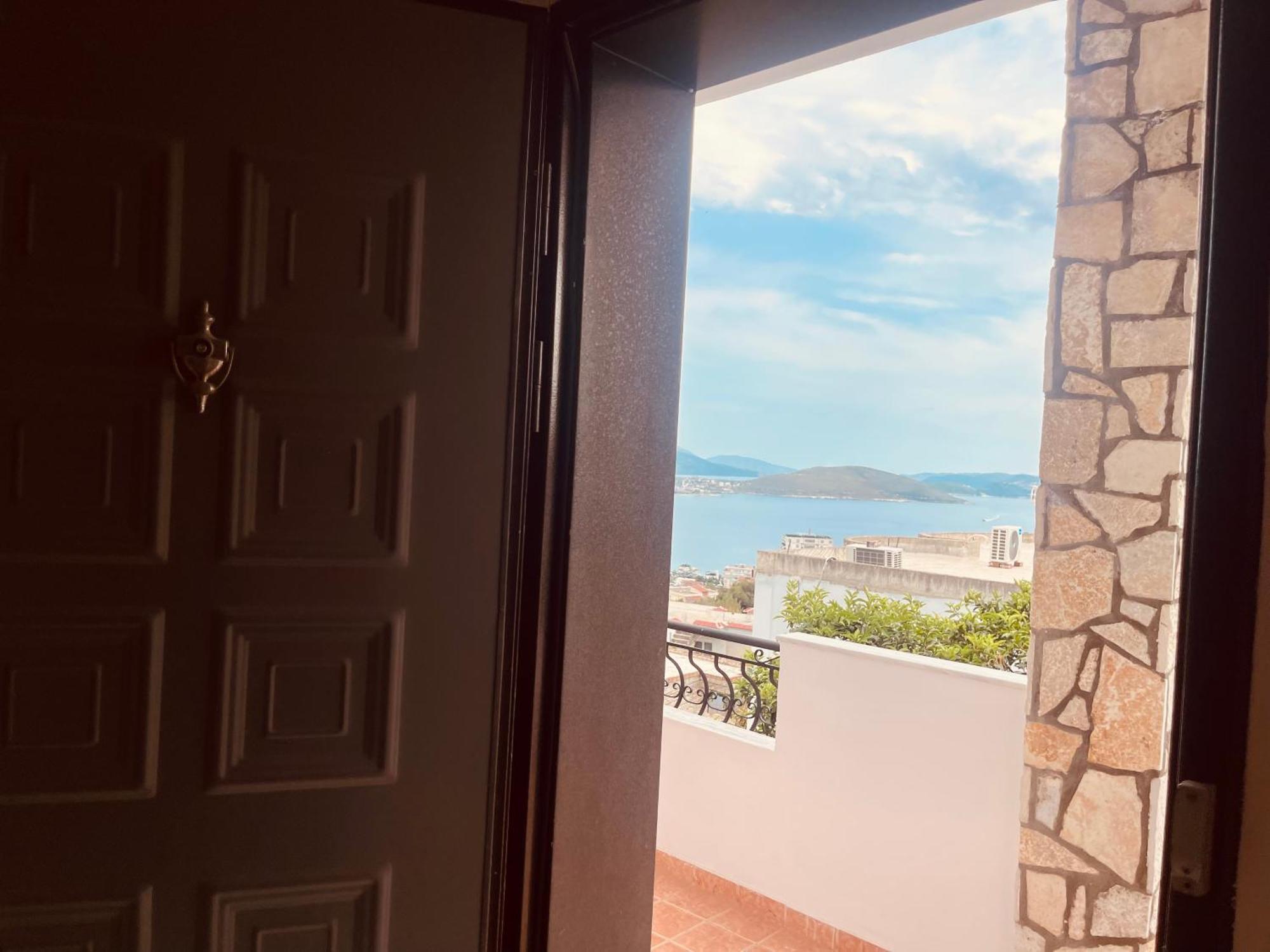 Comfort Guest Rooms Vila Hm Sarande Exterior photo